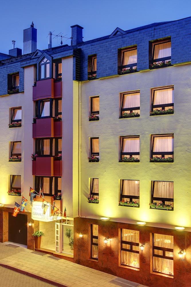 אאכן Hotel Granus מראה חיצוני תמונה