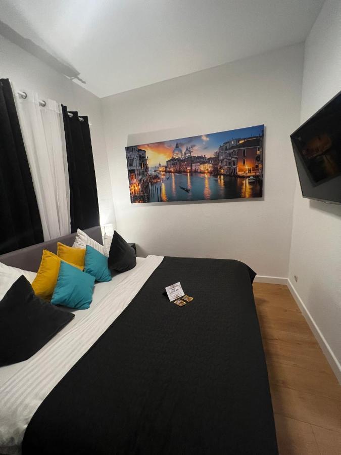 אאכן Hotel Granus מראה חיצוני תמונה