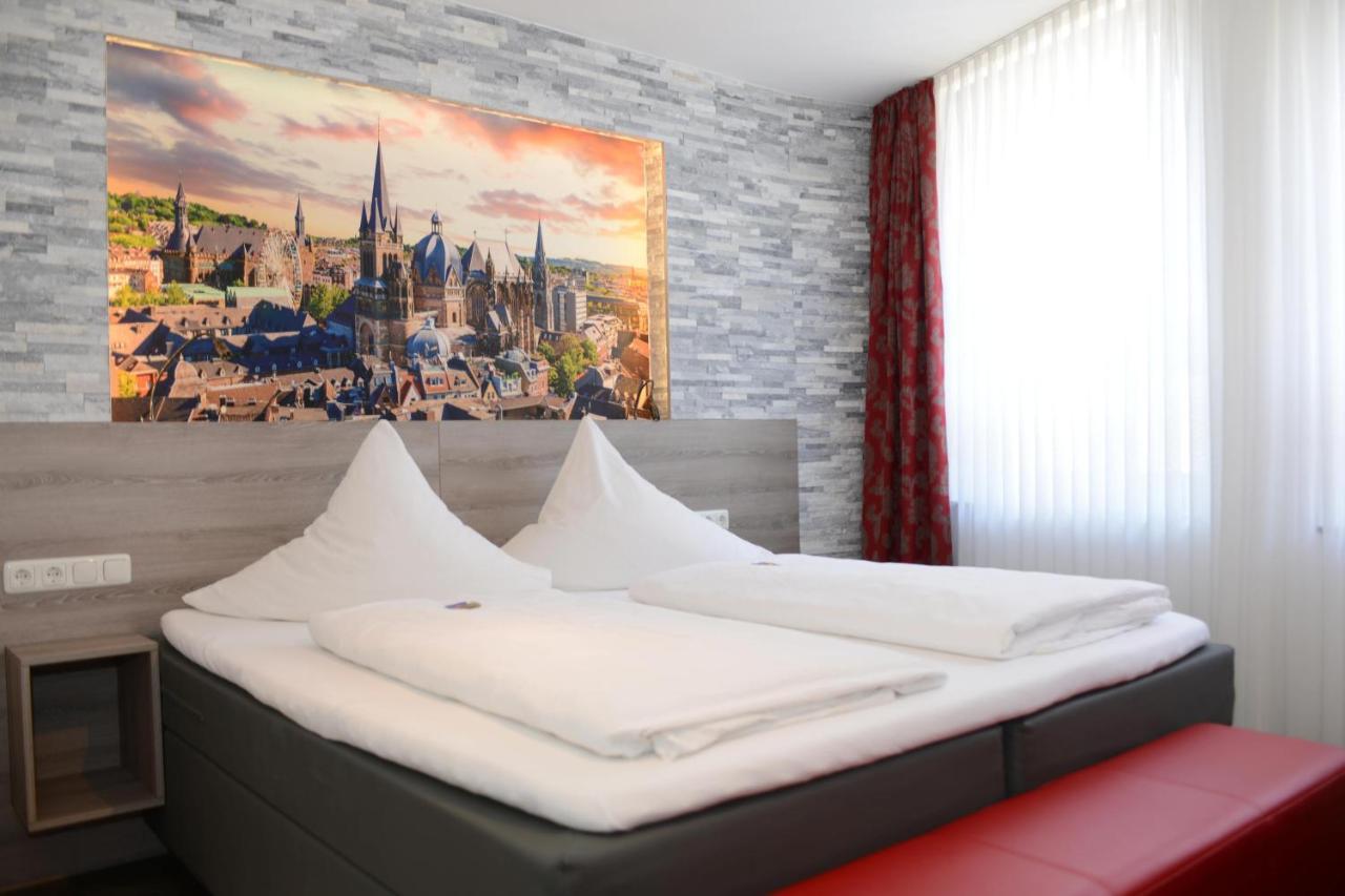 אאכן Hotel Granus מראה חיצוני תמונה
