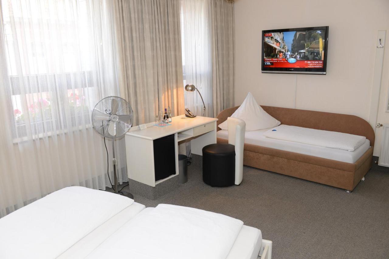 אאכן Hotel Granus מראה חיצוני תמונה