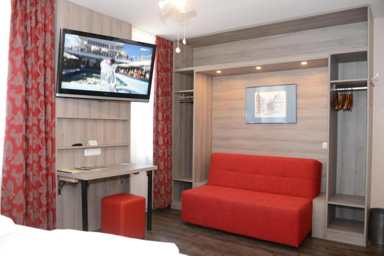 אאכן Hotel Granus מראה חיצוני תמונה