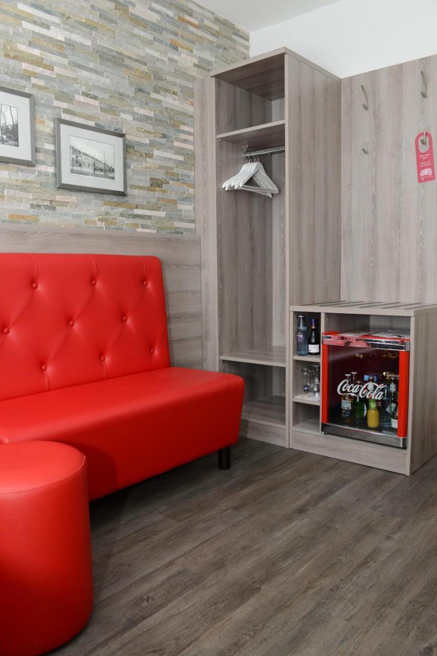 אאכן Hotel Granus מראה חיצוני תמונה